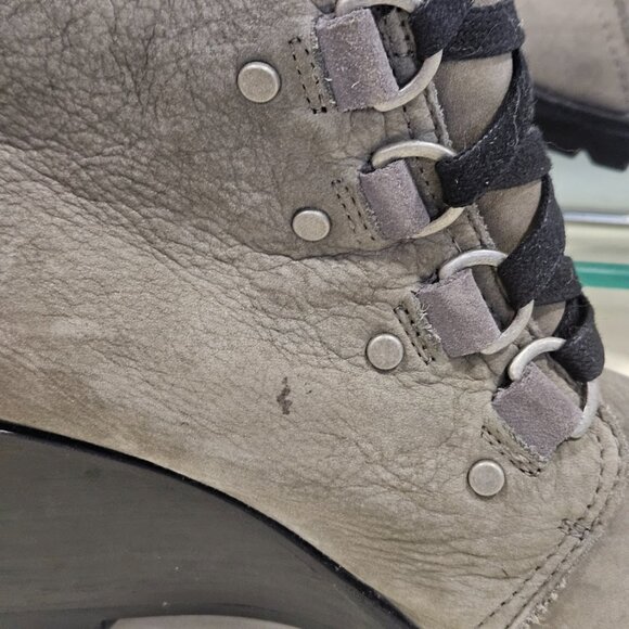 SOREL After Hours Wedge Heels Boots Women's Size 9 Taupe Gray Suede Lace Up - Picture 3 of 13